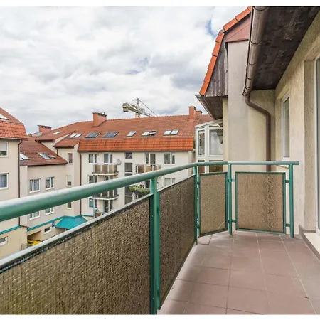 Stary Grota Pok 11 * Gdańsk